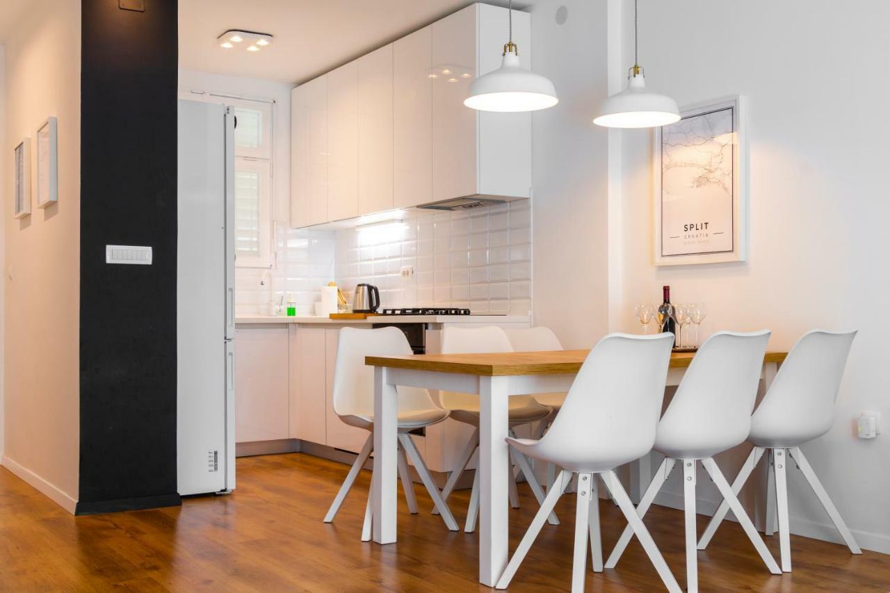Apartment In Centre For 6 Split Exterior foto