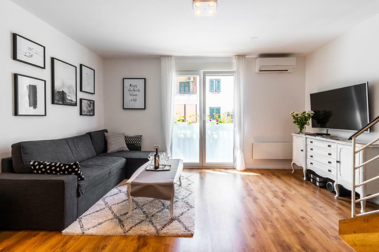 Apartment In Centre For 6 Split Exterior foto