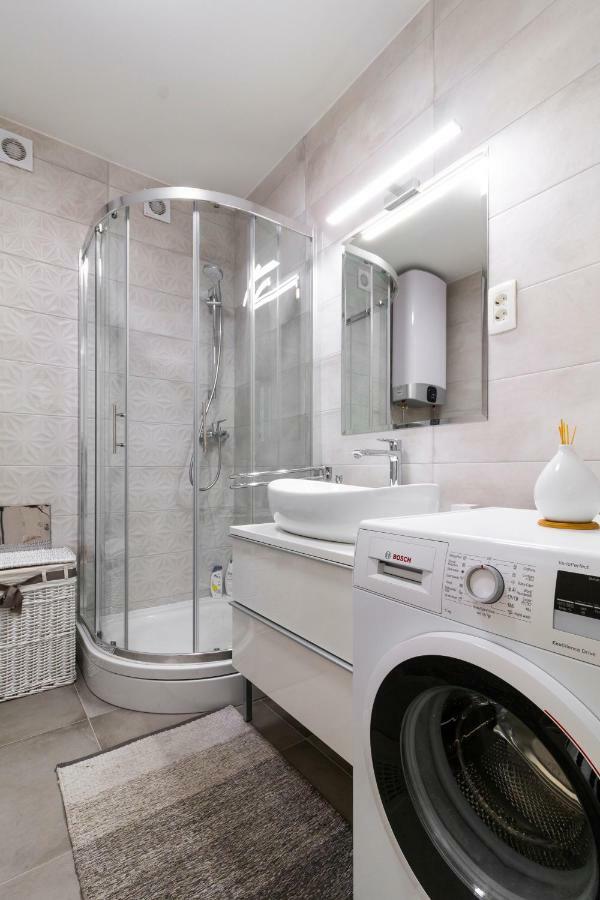 Apartment In Centre For 6 Split Exterior foto