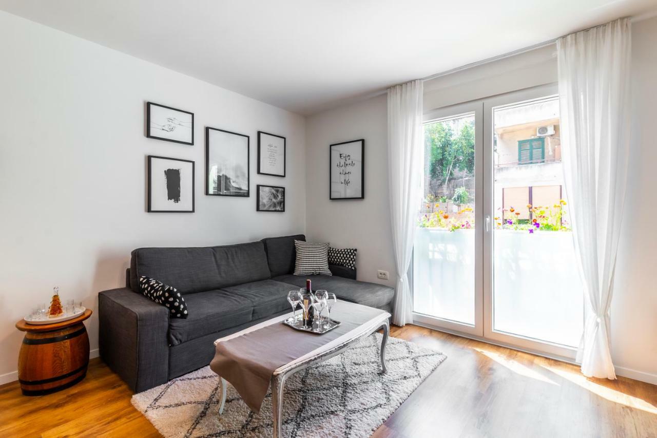 Apartment In Centre For 6 Split Exterior foto